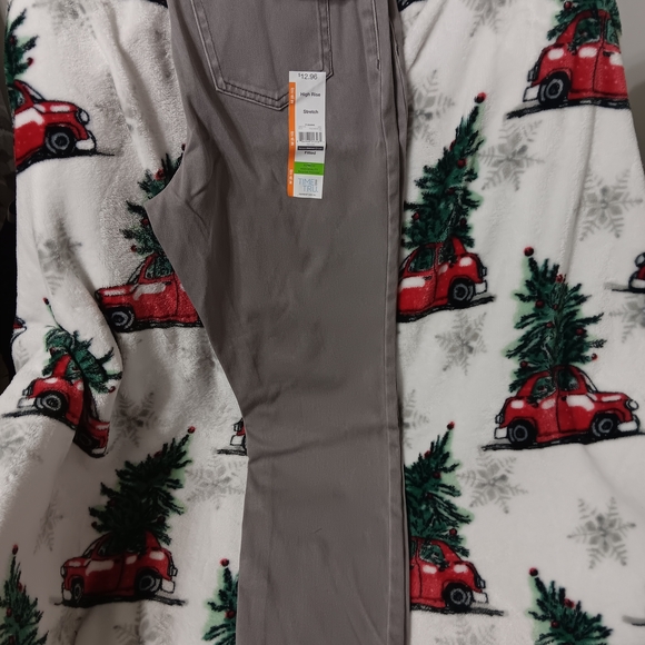 Time and Tru Women High Rise Pants - Picture 3 of 3